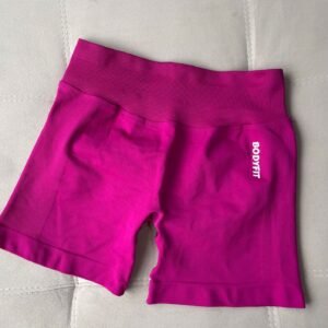 Short Plum