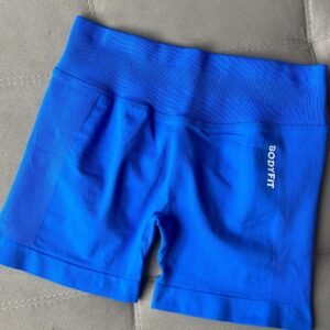 Short Blue