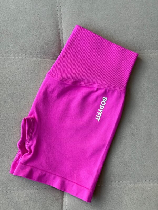 Short Pink - Image 4